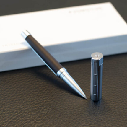 روان نویس استدلر پریمیوم Initiom